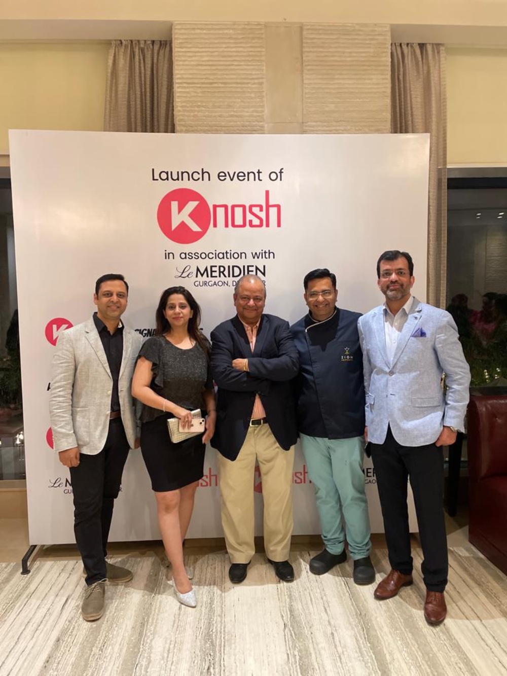 https://traveltradeinsider.com/wp-content/uploads/2022/03/from-L-to-R-Mr-Samrat-Das-GuptaSumbul-Siddiqui-Chef-Hemant-Oberoi-Chef-Ajay-ChopraAjay-Malhotra-2.jpg